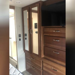 630560d8762c7617cb75d695 2018 Jayco Class A RV PRECEPT 31UL