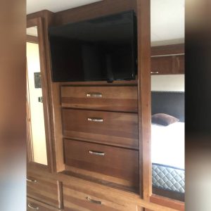 630560daf4723f6a3d4d7515 2018 Jayco Class A RV PRECEPT 31UL