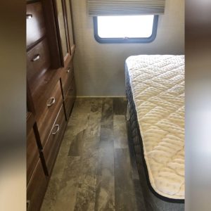 630560eef00f4a4900023193 2018 Jayco Class A RV PRECEPT 31UL