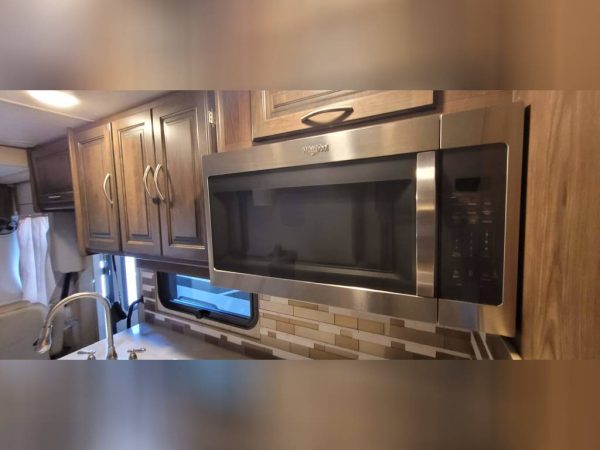 630bddc750ad2051444685af 2019 Coachmen Class A RV MIRADA 32SS