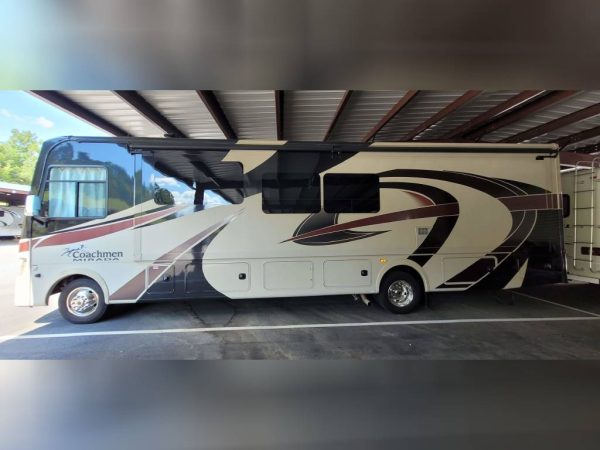 630bddf8677fa63bc933c689 2019 Coachmen Class A RV MIRADA 32SS