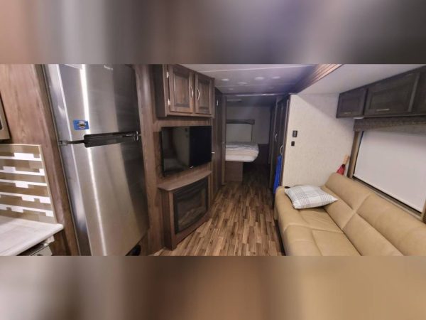 630bde328c9b5a764f44bdf8 2019 Coachmen Class A RV MIRADA 32SS