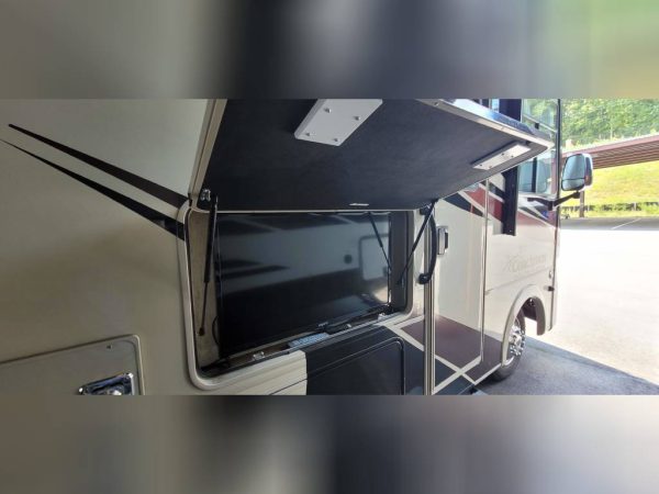 630bde3e9add9d5d4c114be3 2019 Coachmen Class A RV MIRADA 32SS