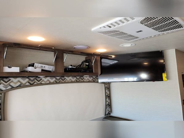 6328a71641aaca5e3e53c753 2019 Jayco Class A RV ALANTE 29S