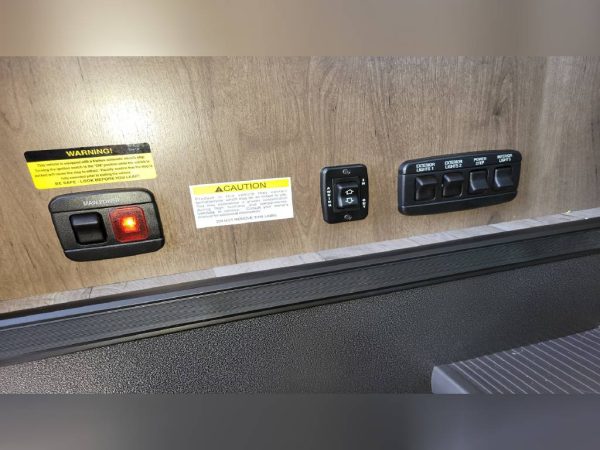 6328a7af0d51e616f24a3053 2019 Jayco Class A RV ALANTE 29S