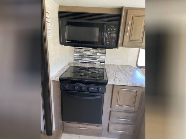 633ce2c6254f2f423f63e4e5 2019 Forest River Class A RV FR3 32DS