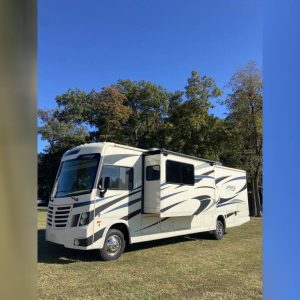 633ce5fdb6e87561277973fa 2019 Forest River Class A RV FR3 32DS