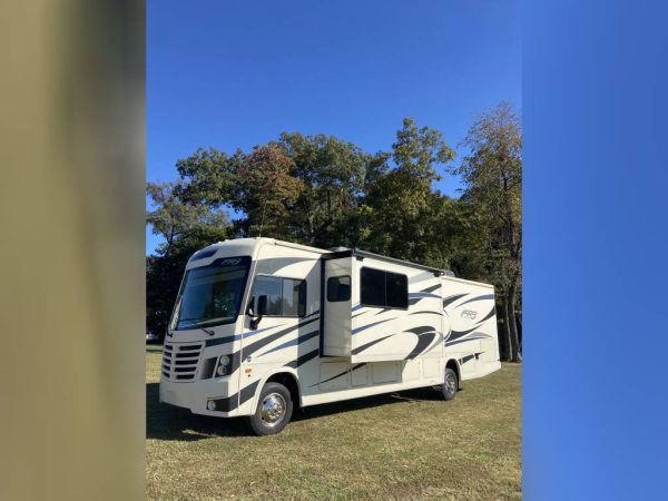 633ce5fdb6e87561277973fa 2019 Forest River Class A RV FR3 32DS
