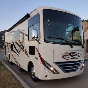 634e00dccb182b44921c85de 2019 Thor Motor Coach Class A RV HURRICANE 29M