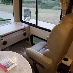 634e00e154df5c48ce46977e (1) 2019 Thor Motor Coach Class A RV HURRICANE 29M