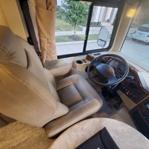 634e00f07481be55476abaf7 2019 Thor Motor Coach Class A RV HURRICANE 29M