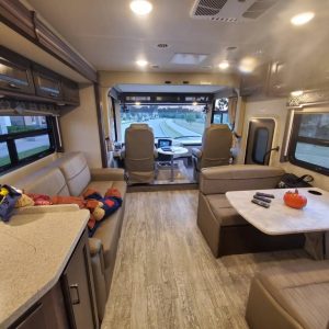 634e01259c7fb966e570f1dc (1) 2019 Thor Motor Coach Class A RV HURRICANE 29M
