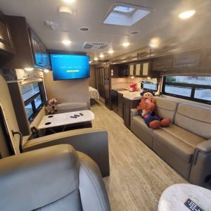634e015f0bb21a764c491363 2019 Thor Motor Coach Class A RV HURRICANE 29M