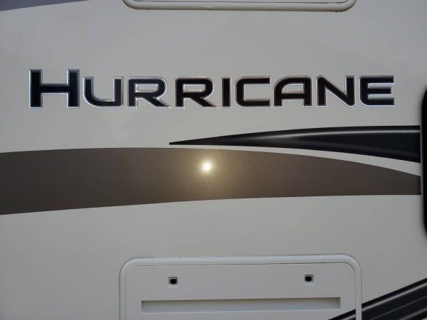 634e016eaaed5f7edb27eec9 (1) 2019 Thor Motor Coach Class A RV HURRICANE 29M