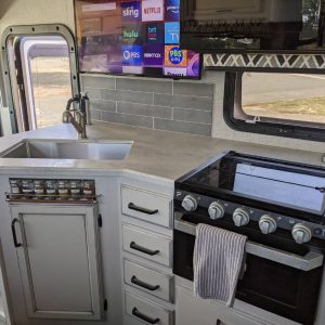 634f1fce27683b253e5b3fe2 2020 Jayco Class A RV ALANTE 26X