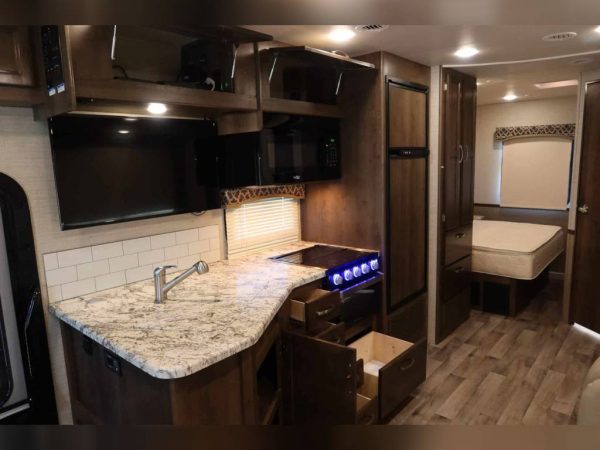 6350e507207c2d44477fe726 2020 Jayco Class A RV Alante