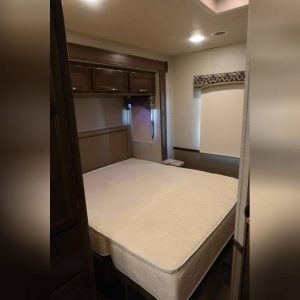 6350e535ee088131ab3557de (1) 2020 Jayco Class A RV Alante