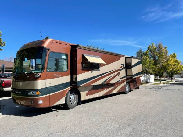 63545de362fc0849e2674dbb 2005 Monaco Class A RV WINDSOR 40PAQ