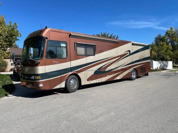 63558a79da7185782f4ff14a 2005 Monaco Class A RV WINDSOR 40PAQ