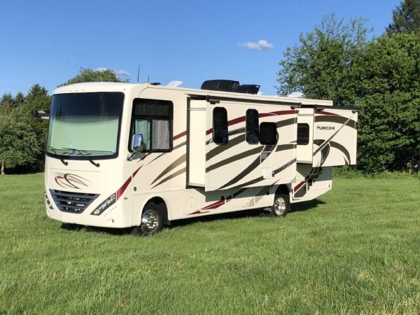 635d434ea988b178ab261014 2019 Thor Motor Coach Class A RV Hurricane 27B