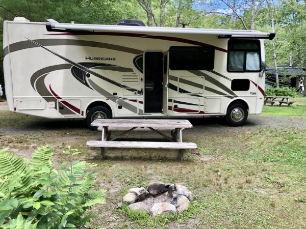 63603aabd495f51d7b61b351 2019 Thor Motor Coach Class A RV Hurricane 27B