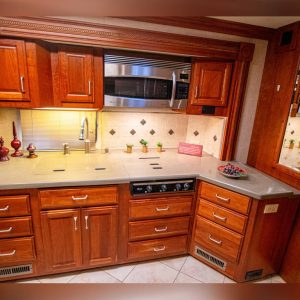 636f2afa25f06c0ef50eaac9 2007 American Coach Class A RV American Tradition 40Z