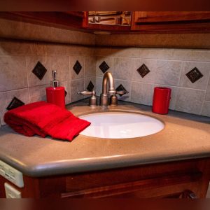 636f2afa4916c821247bf782 2007 American Coach Class A RV American Tradition 40Z