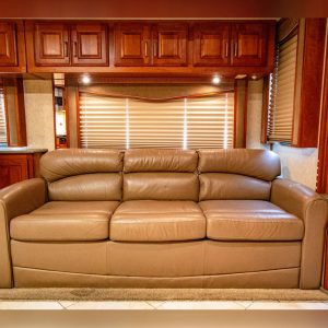 636f2afad26d2229fa026852 2007 American Coach Class A RV American Tradition 40Z