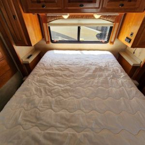 6378815ee7eccf736851d112 2005 Monaco Class A RV DYNASTY 42