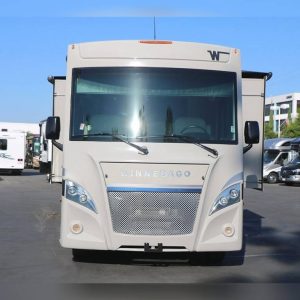 6388564f869c397c5e1c8a52 2020 Winnebago Class A RV INTENT 28Y