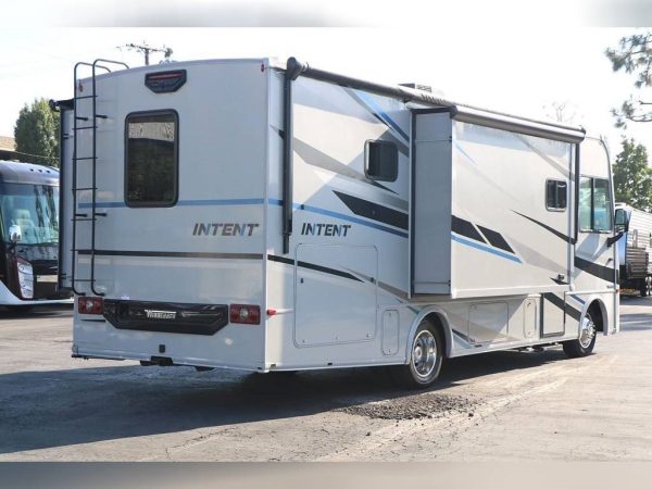 6388564f869c397c5e1c8a54 2020 Winnebago Class A RV INTENT 28Y