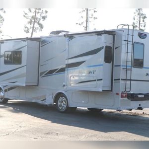 6388564f869c397c5e1c8a56 2020 Winnebago Class A RV INTENT 28Y