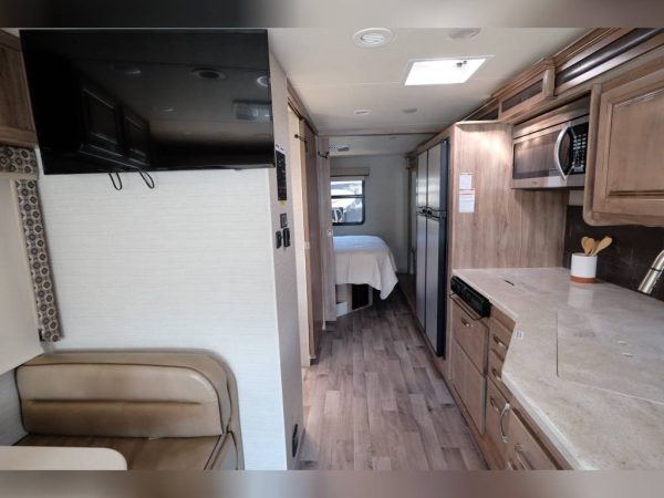 638b2e2bac4c8433155107b5 2019 Jayco Class A RV Precept 29V