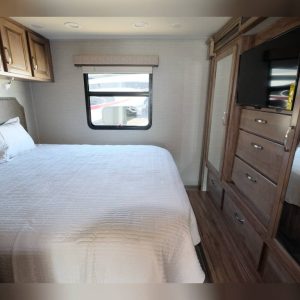 638b2e2cac4c8433155107b9 2019 Jayco Class A RV Precept 29V