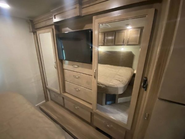 638b3ad82924455d4223262f 2018 Jayco Class A RV Precept 29V