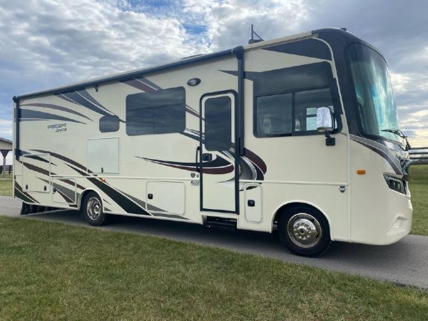 638b3ad8d475ae6ff21f1b1d 2018 Jayco Class A RV Precept 29V