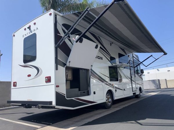 638fa0e29e05d91c7a5c019b 2019 Entegra Coach Class A RV VISION 29S