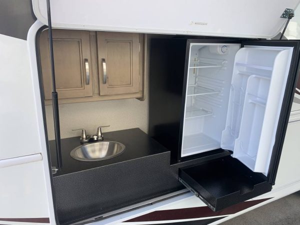 638fa0ee028b50269c2a9054 2019 Entegra Coach Class A RV VISION 29S