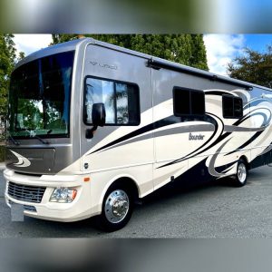 639269790e92bb7a6e05fad1 2014 Fleetwood Class A RV BOUNDER 33C