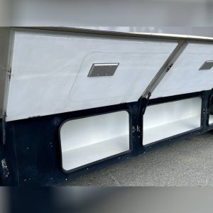 63926ade96f7ad1a7157e053 2014 Fleetwood Class A RV BOUNDER 33C