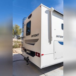 6397ea9cc9861a14aa607d80 2018 Winnebago Class A RV INTENT 30R