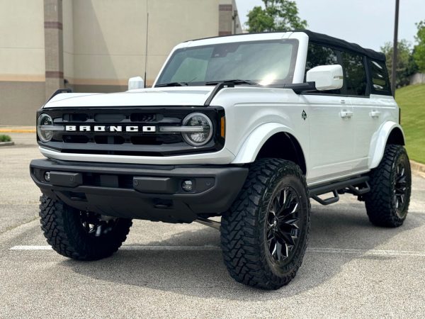 64e4d7e6b5df42008b6552eed7ba5a5d 2022 Ford Bronco Outer Banks