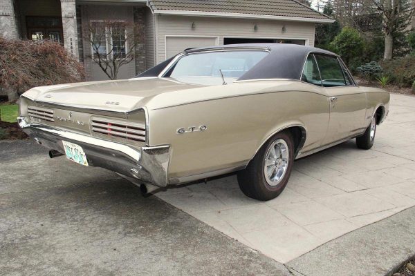 65628446-770-0@2X 1966 Pontiac GTO Royal Bobcat Hardtop. 389