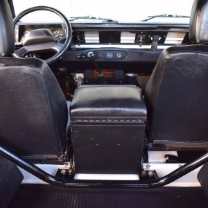 66428197-770-0@2X 1994 Land Rover Defender 90 Safari Cage