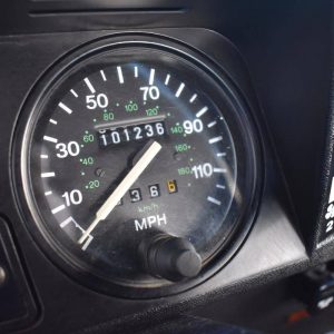 66428200-770-0@2X 1994 Land Rover Defender 90 Safari Cage