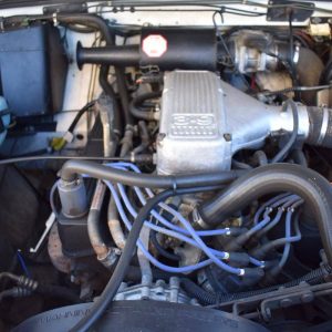 66428206-770-0@2X 1994 Land Rover Defender 90 Safari Cage