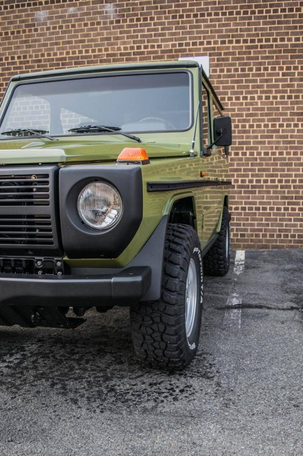 67068803-770-0@2X 1985 Mercedes-Benz Gelandewagen SWB 240GD