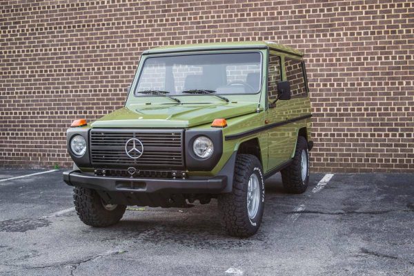 67068805-770-0@2X 1985 Mercedes-Benz Gelandewagen SWB 240GD