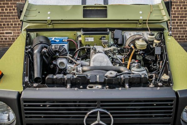 67068808-770-0@2X 1985 Mercedes-Benz Gelandewagen SWB 240GD