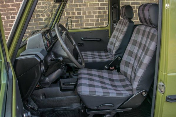 67068826-770-0@2X 1985 Mercedes-Benz Gelandewagen SWB 240GD